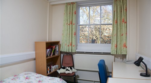 Connaught Hall, Bloomsbury, London 1