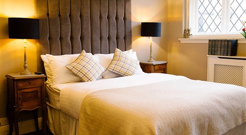 Prince of Wales - Townhouse, Hammersmith and Fulham 1