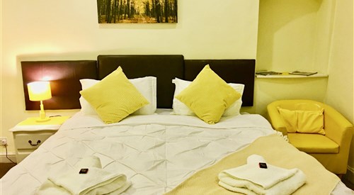 Watson Lodge Guest House, Galashiels 3