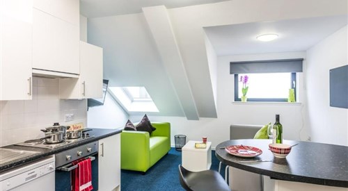 Destiny Student - Shrubhill, Edinburgh 2