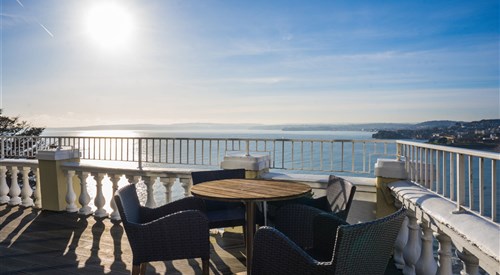 Apartment No 10 Astor House, Torquay 3