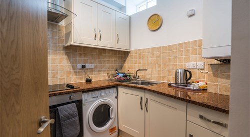 Apartment 10 Trinity Mews, Torquay 4