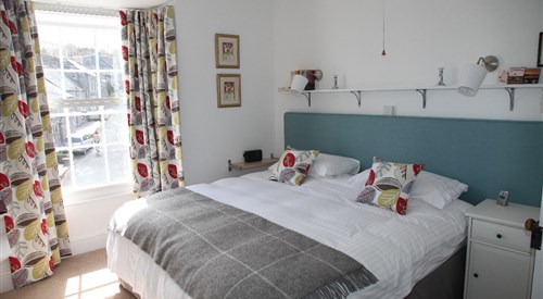 Cnapan, Newport (Pembrokeshire) 2