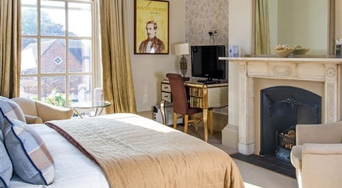 Chichester Harbour Hotel 4
