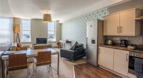 Apartment No 12 Astor House, Torquay 3