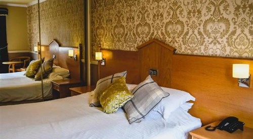 Mill & Brae, Paisley 2