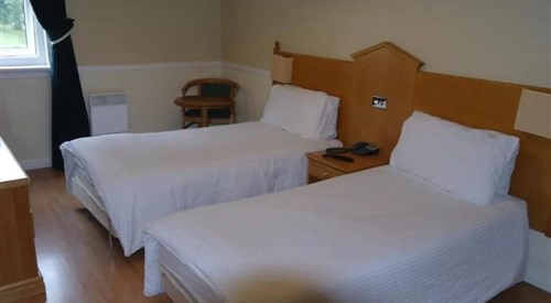 Mill & Brae, Paisley