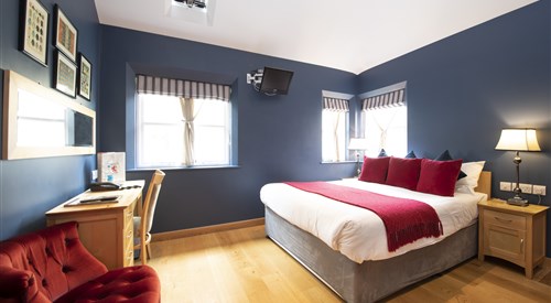 The Red Lion Inn, Hinxton 3