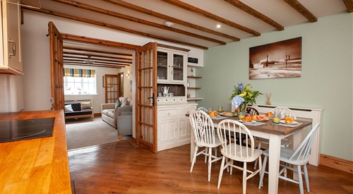 Farndale Cottage, Whitby 3