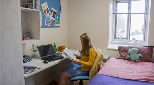 Middle Mill Hall, Kingston, London 2