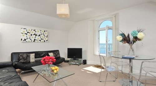 Apartment No 1 Astor House, Torquay 4