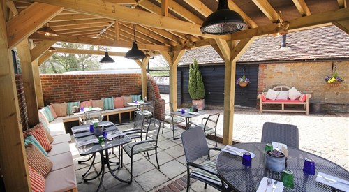 The Halfway Bridge Inn, Petworth 4