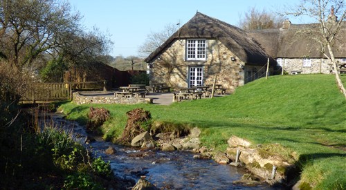 Bearslake Inn, Bridestowe 2