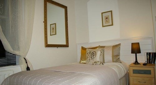 The Chichester Inn, Chichester 2