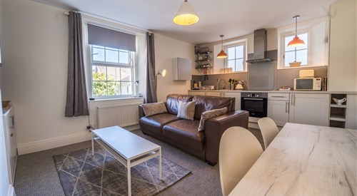 Apartment 22 Trinity Mews, Torquay 2