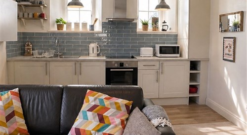 Apartment 22 Trinity Mews, Torquay 4