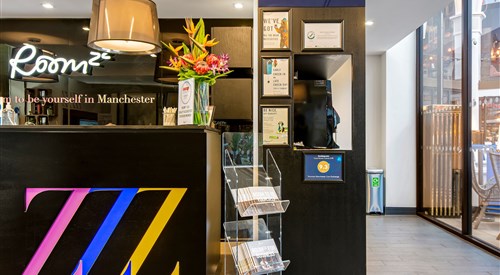Roomzzz Manchester Victoria 2