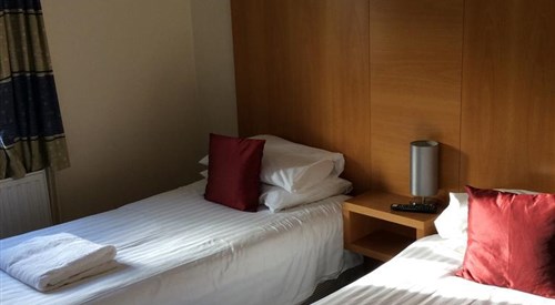 Coach House Hotel, Royston 3