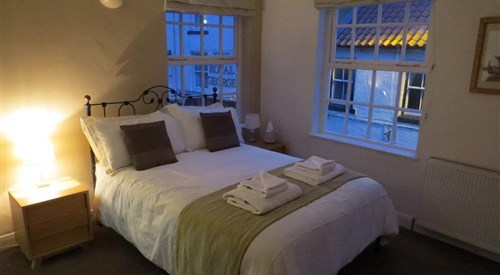 The Endeavour Restaurant with rooms, Staithes 3