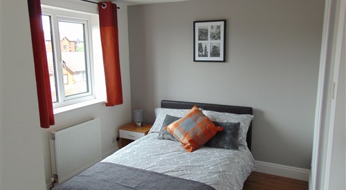 Harlinger Lodge, Charlton