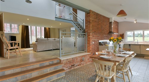 The Dairy, Freston 2
