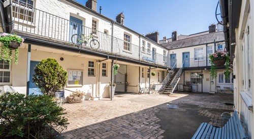 Apartment 32 Trinity Mews, Torquay 3