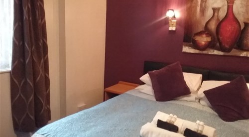 The Prince Consort, Hamble-le-Rice 1