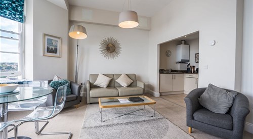 Apartment No 3 Astor House, Torquay 4