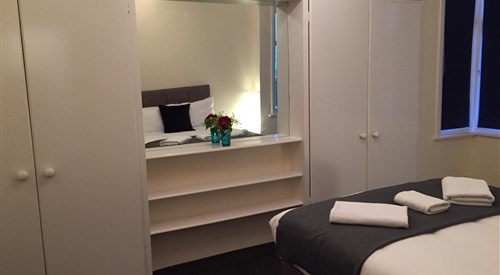 Marble Apartments Tooting House, Tooting 1