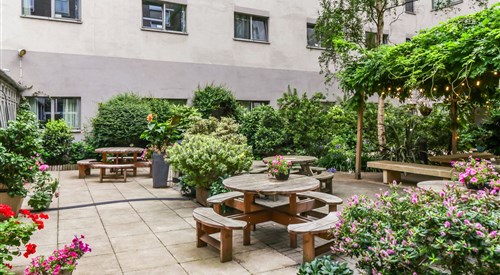 International Hall, Bloomsbury, London 4