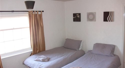 Three Tuns Hotel, Filey 1