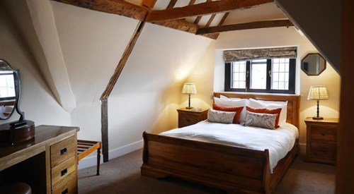 The Bear & Ragged Staff, Cumnor