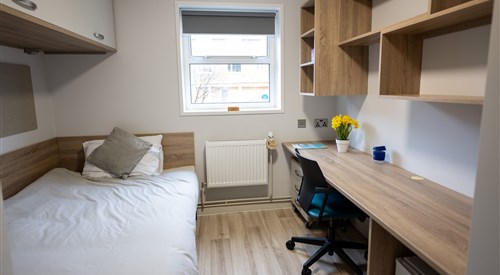 Plas Gwyn Halls, Cardiff 1