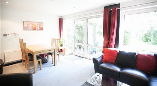 Luxury University Apartment 2, Southampton 4