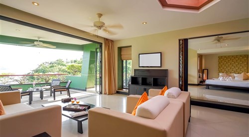 Aspasia, Phuket 3