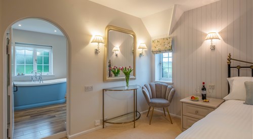 Stream House, Fairlight 3