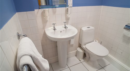 Hill View House, Dartmouth 3