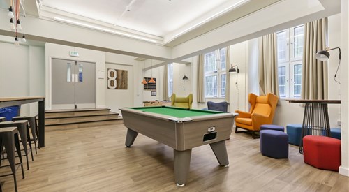 Langton Close, Bloomsbury, London 3