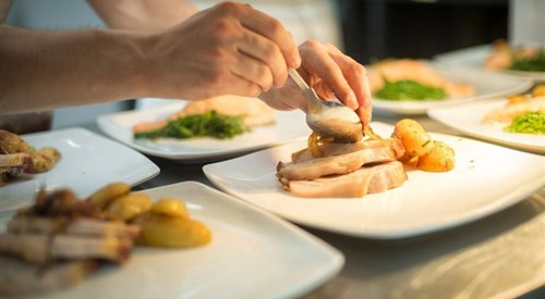 Cave Castle Hotel & Country Club, Hull 3