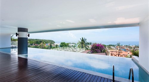 Sunset Plaza, Phuket 1