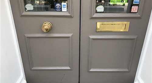 Ravna Gora, Notting Hill 2