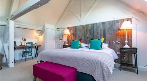 The Crown, Chertsey 1