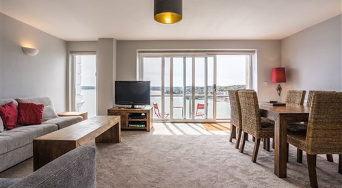 Apartment No 6 Astor House, Torquay 3