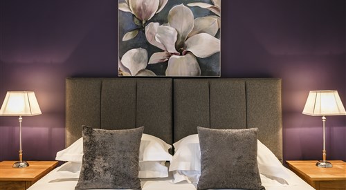 The Lodge Rooms @ Carus Green, Kendal 2