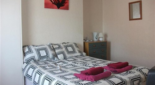 Three Tuns Hotel, Filey 2