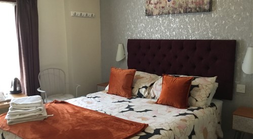 Kirkstall Hotel, Blackpool 4