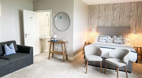 Beach House Hotel 4