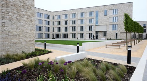 Swirles Court (Girton College), Cambridge