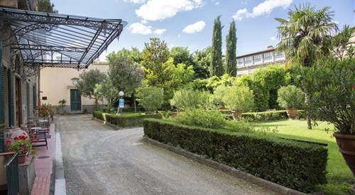 Casa Santo nome di Gesu', Florence 4