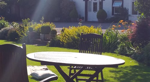 The White House Guest House, Askham 2